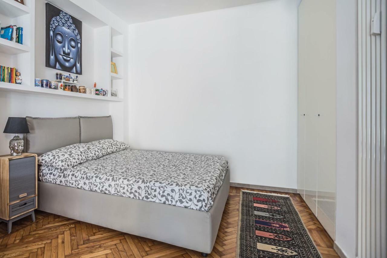 Luxury Central Apartment Турин Экстерьер фото